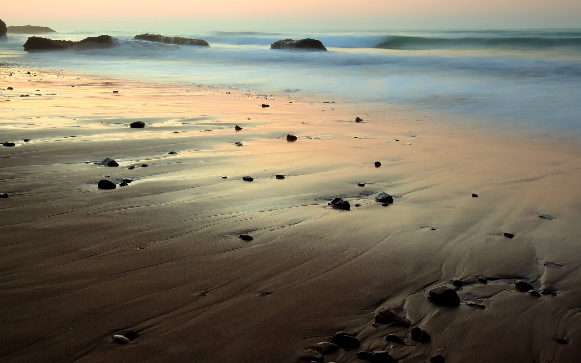 南半球四强的竞争日益白热化,橄榄球冠军锦标赛成焦点,橄榄球比赛冠军
